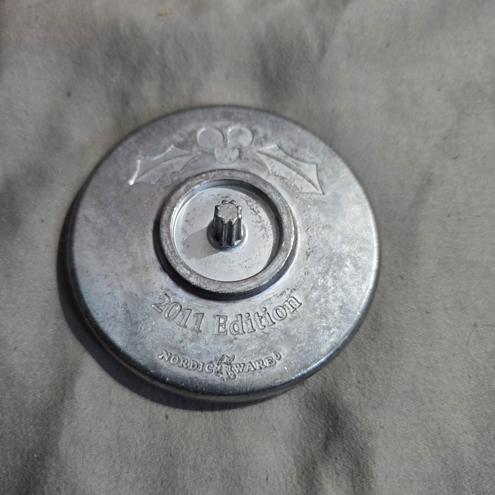 Nordic Ware Cookie Stamp 2011 Silver Gift Tag Holly Christmas Holiday Parts‎